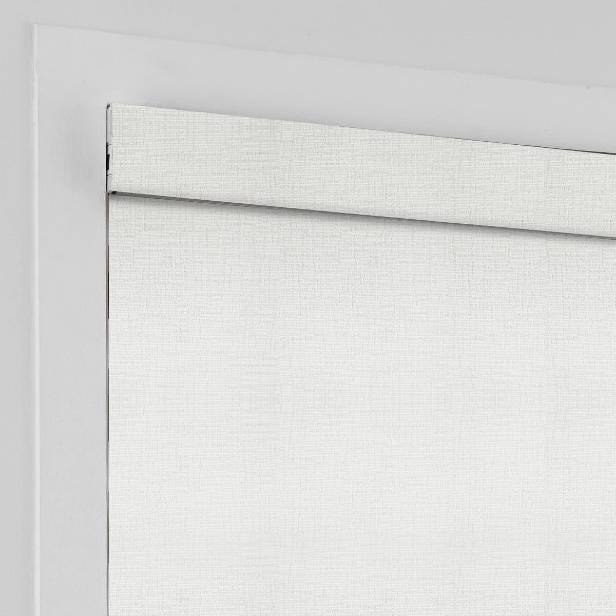 AOSKY No Drill No Tools Roller Shade White headrail detail 