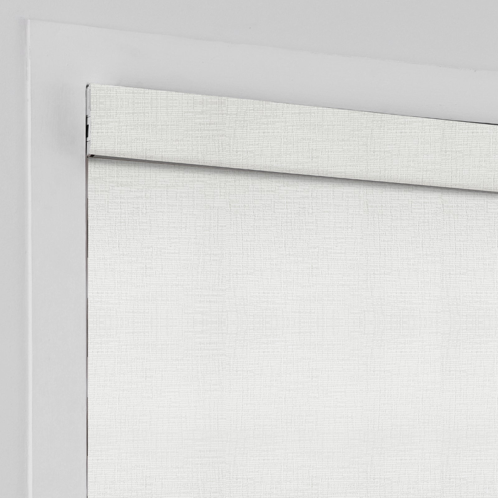 AOSKY No Drill No Tools Roller Shade White headrail detail 